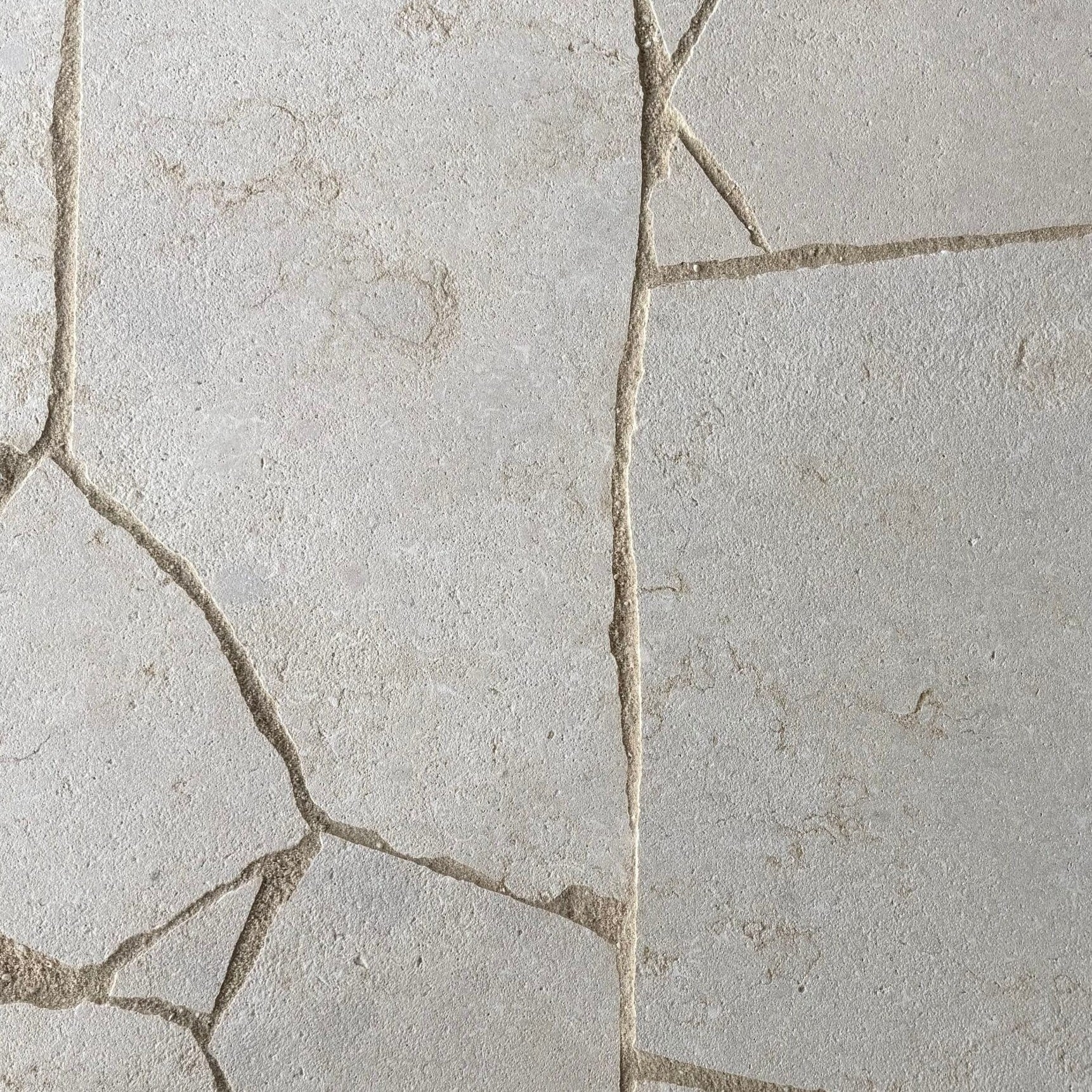 Crazy Pave Atri Limestone (Per m2)