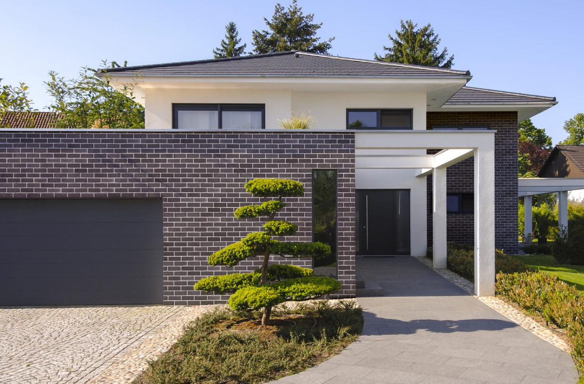 Moonshadow | Selkirk Brick (380 Per pack)