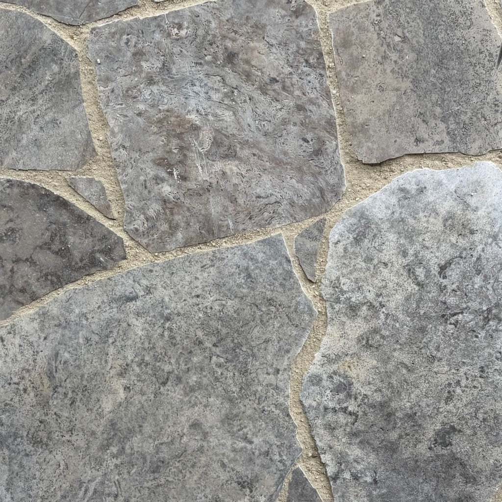 Crazy Pave Silver Travertine (Per m2)