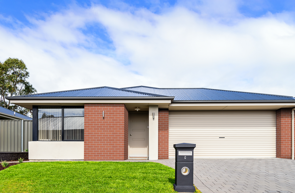 Smooth Red | Selkirk Brick (264 per pack)
