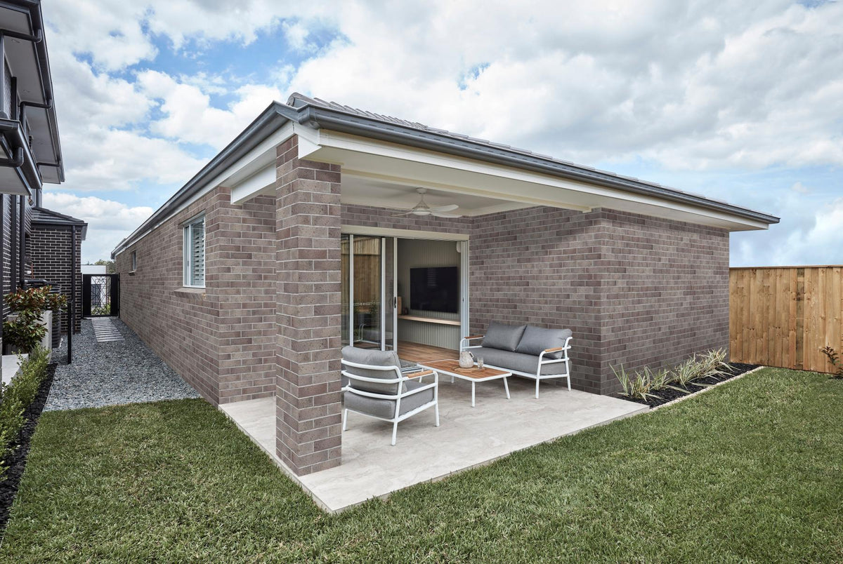 Thunderstorm | Selkirk Brick (380 per pack)